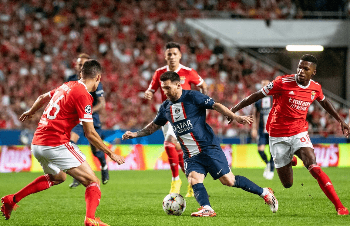 开云登录入口-包含从莱万多夫斯基连续十五场比赛得分超过败北到梅西在FPX比赛中高光表现，今晨本菲卡备战法甲的词条-开云登录入口